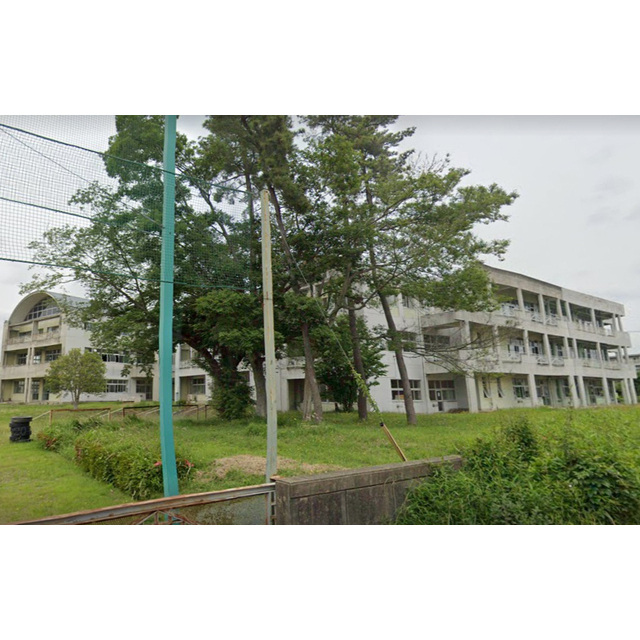 中学校　つくば市立谷田部東中学校（中学校）まで1000m