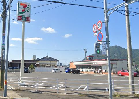 コンビニ　セブンイレブン 出雲平野町店（コンビニ）まで1421m