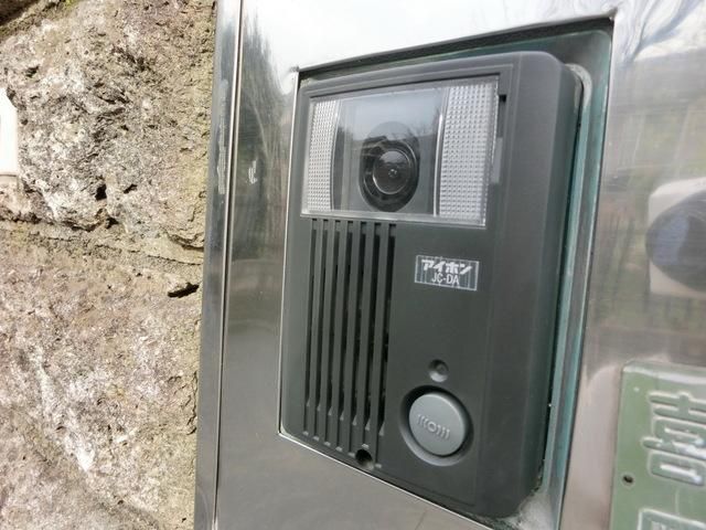 セキュリティ　★誰が来たかカメラで確認できるＴＶモニターホン付きです★