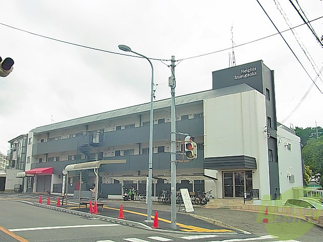 建物外観　豊中市東泉丘「ハイツ泉ヶ丘」