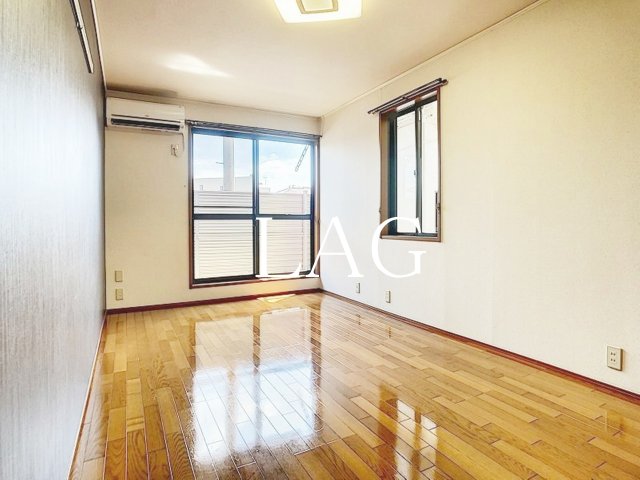 居室・リビング　洋室のお部屋です。