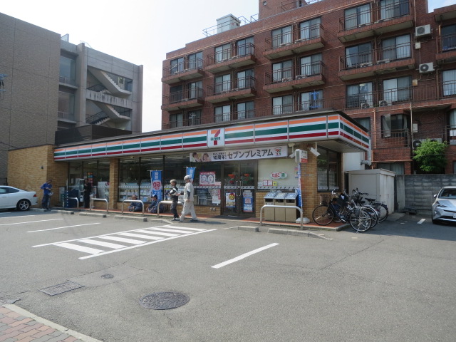 コンビニ　セブンイレブン 高槻八丁西町店（コンビニ）まで405m