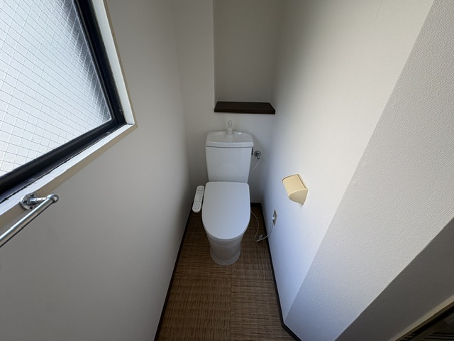 中之町ハイツのトイレ写真