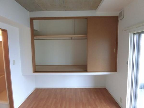 収納　同タイプ内観です