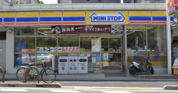 コンビニ　ミニストップ 白金6丁目店（コンビニ）まで384m