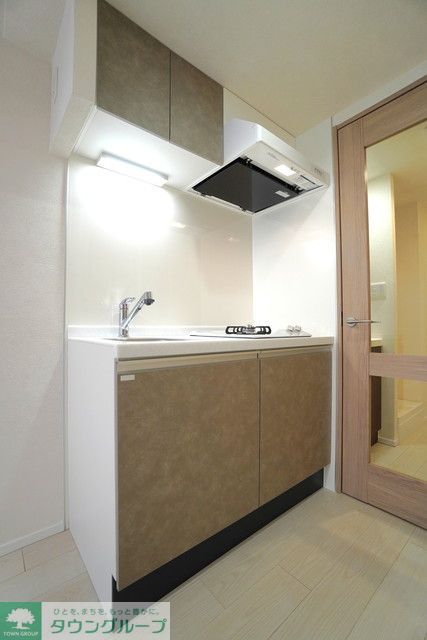 キッチン　※写真は同タイプ住戸です。