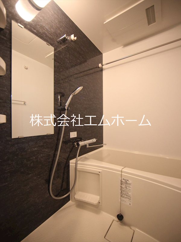 バス・シャワールーム　バスルーム　浴室暖房乾燥機　付き