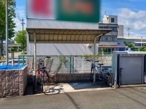 その他共有部分　屋根付き駐輪場