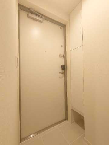 玄関　レピュア早稲田レジデンス　301号室