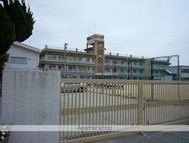 小学校　山本小学校（小学校）まで567m