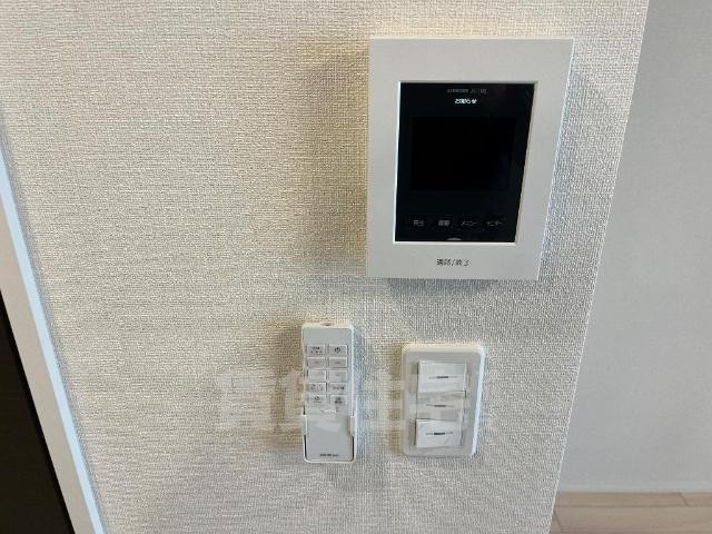 セキュリティ　カメラ付インターホン（イメージ）