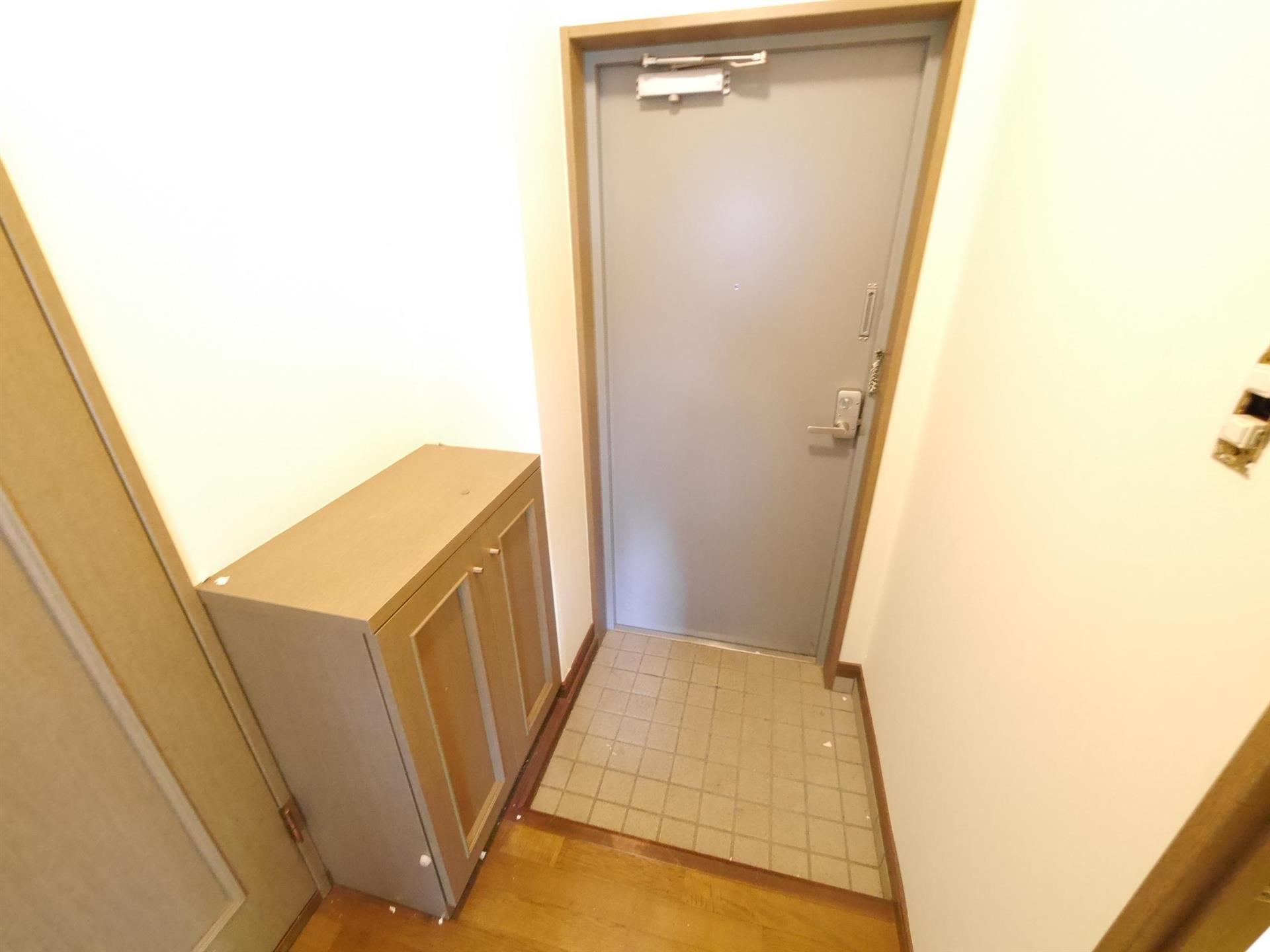 ガーデンホームズ茶屋町の玄関写真