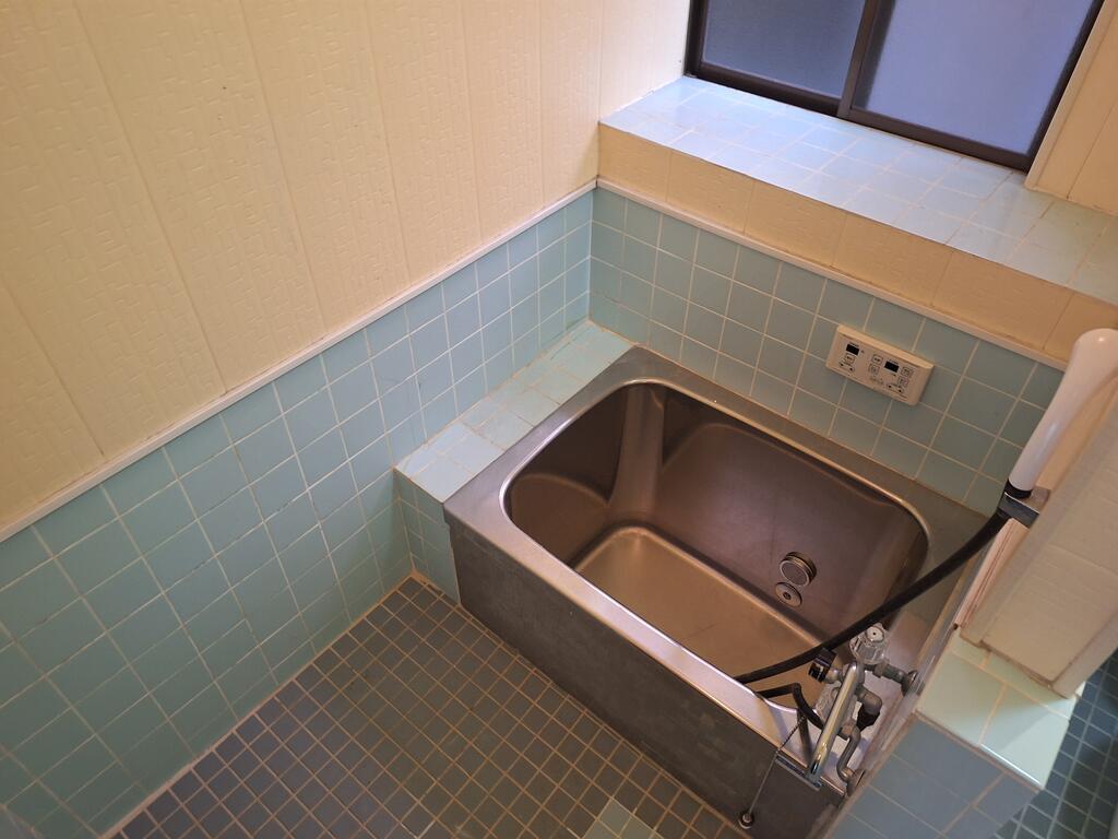 竪林町貸戸建の風呂写真