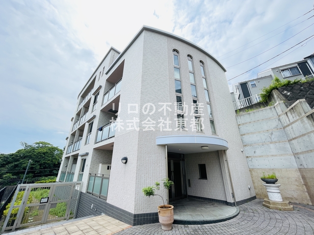 建物外観　横浜市営地下鉄　「港南中央駅」徒歩８分☆