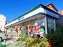 コンビニ　ファミリーマート鎌倉二の鳥居店（コンビニ）まで530m