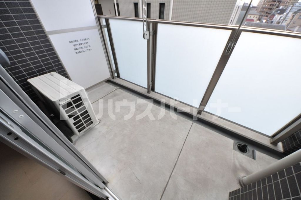 バルコニー