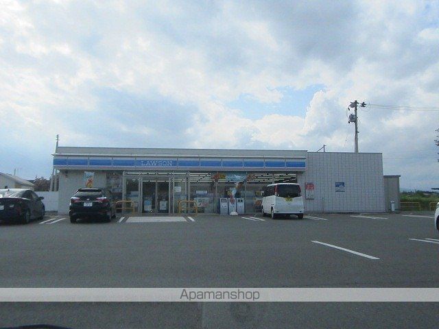 コンビニ　ローソン（コンビニ）まで619m