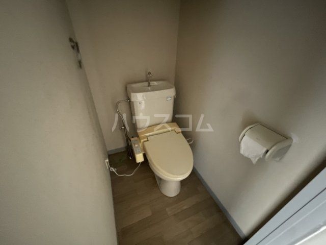 SHIPUEビルのトイレ写真