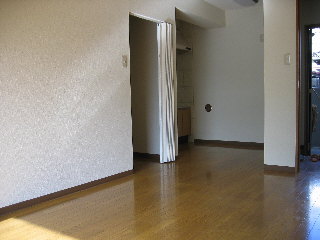 狭山ヴィラマンションの居間写真