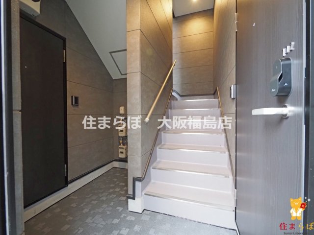 エントランス　共用部の印象も大切に