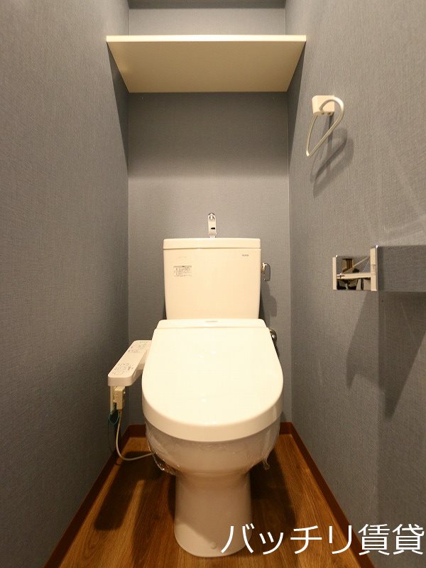 トイレ　※同シリーズ写真のため、現状優先。