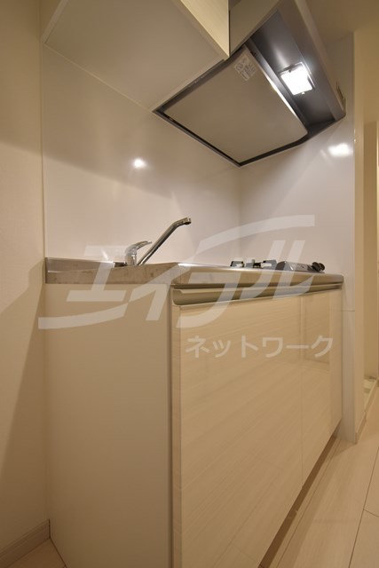 ＪＲ東海道本線 千里丘駅 徒歩3分 3階建 築8年のキッチン写真