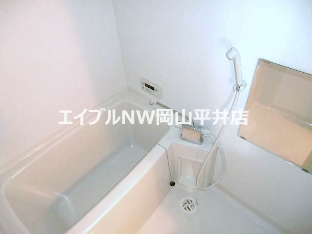 ローレルコート西川原の風呂写真