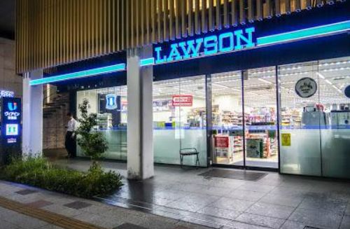 コンビニ　ローソン 築地二丁目店（コンビニ）まで395m