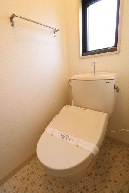 コーポ金子K棟のトイレ写真