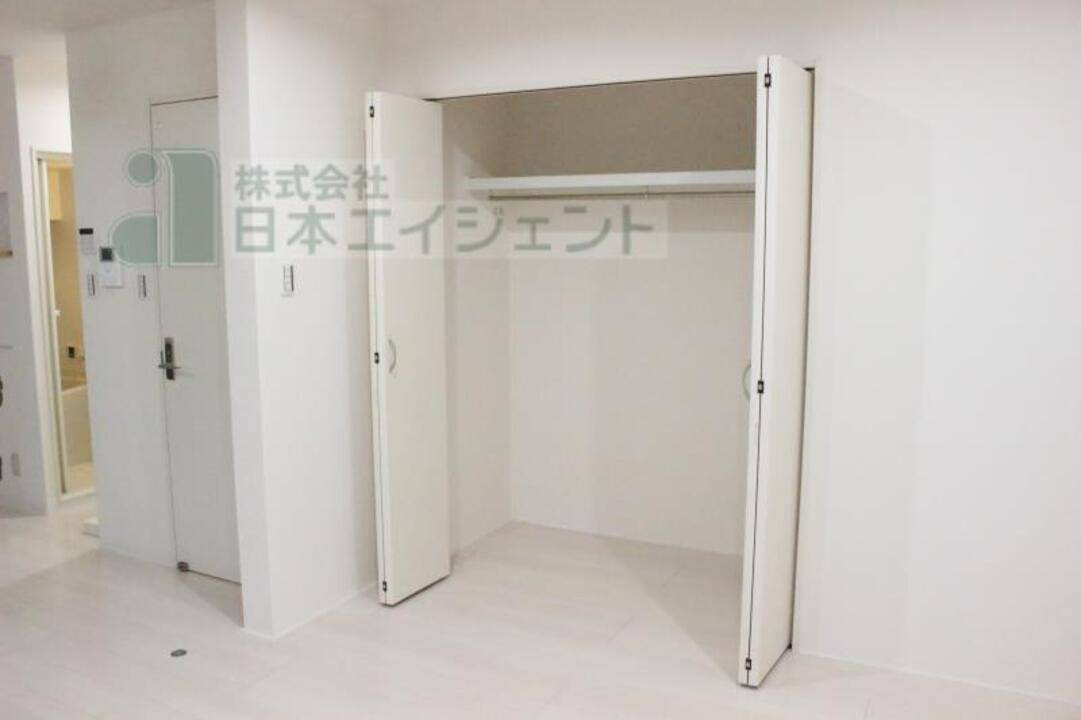 収納　クローゼット