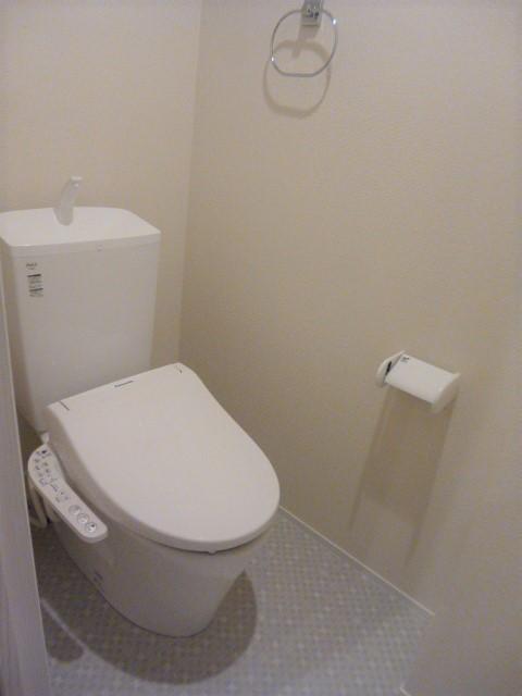 アイボリー アレイのトイレ写真
