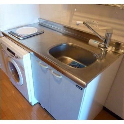 キッチン　家具家電付きセットアップ賃貸