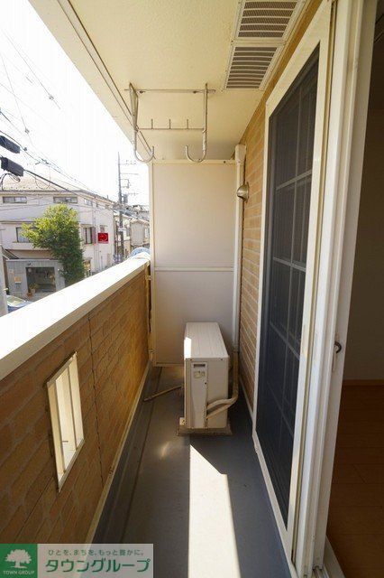 西武池袋線 大泉学園駅 バス乗車時間：15分 最寄りバス停で下車 徒歩8分 2階建 築18年の内装写真