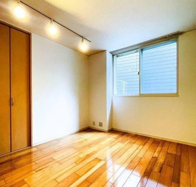 京王井の頭線 東松原駅 徒歩4分 2階建 築25年の居間写真