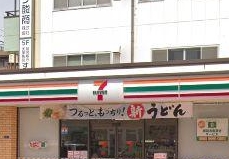 コンビニ　セブンイレブン墨田八広4丁目店（コンビニ）まで179m