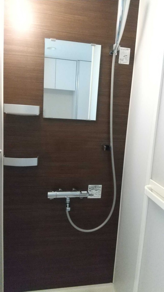 バス・シャワールーム　※写真は別部屋の参考写真です。