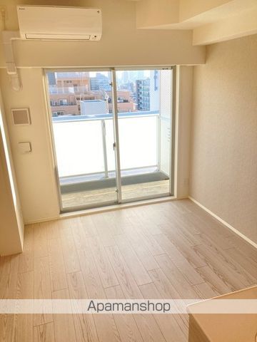 アーバネックス菊川IIIの居間写真