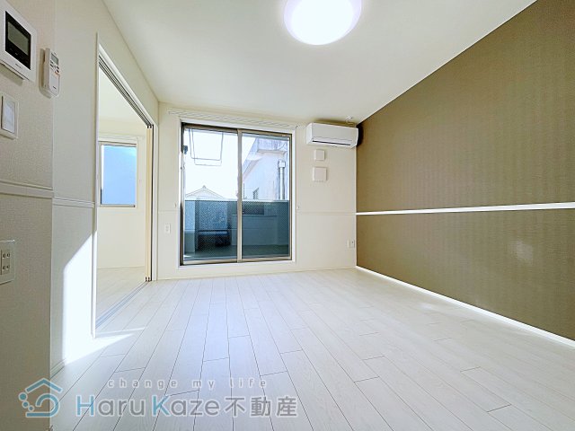 地下鉄桜通線 桜山駅 徒歩15分 2階建 築3年の居間写真