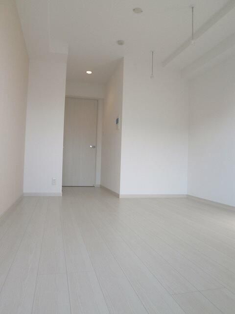 居室・リビング　写真は同タイプ住居です。