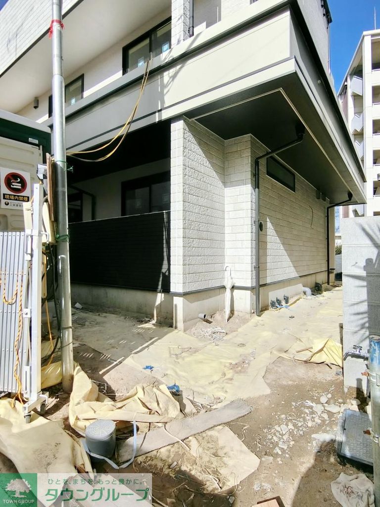 エントランス　★お問い合わせはタウンハウジングまで★