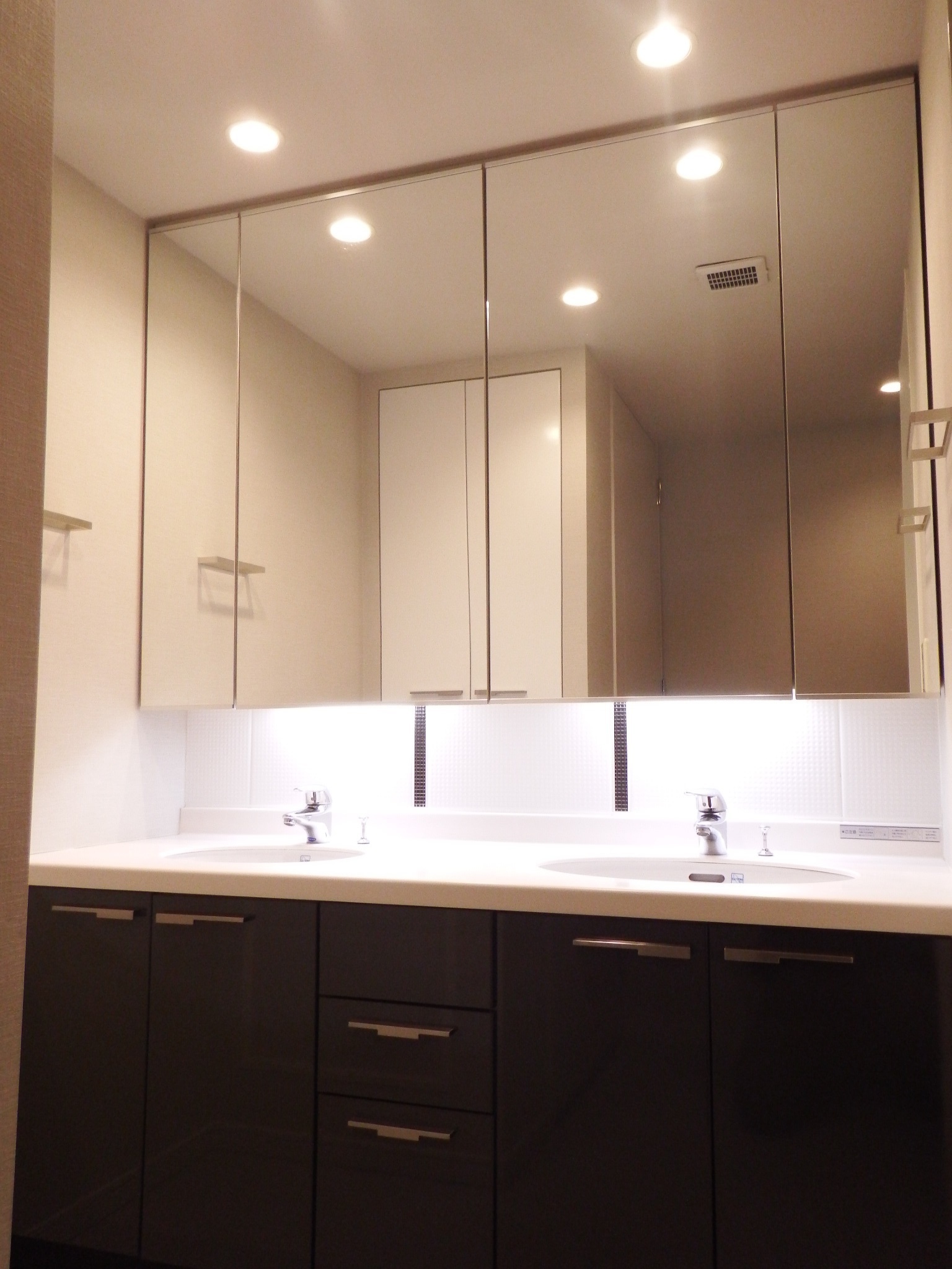 洗面設備　独立洗面化粧台　嬉しい２ボールタイプ♪