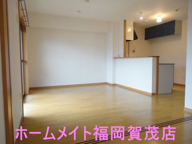 居室・リビング　人気物件が募集開始しました♪
