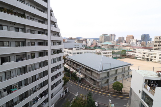 【広島市中区国泰寺町のマンションの眺望】