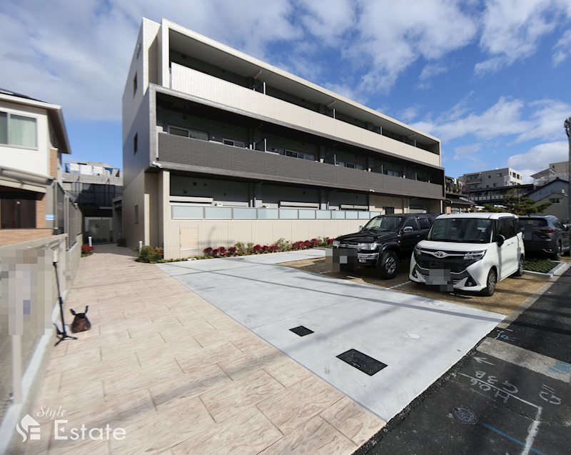 名古屋市昭和区恵方町のマンションの建物外観