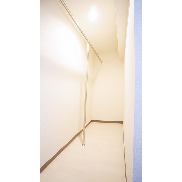 収納　ウォークインクローゼット