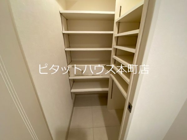 【大阪市西区新町のマンションのその他】