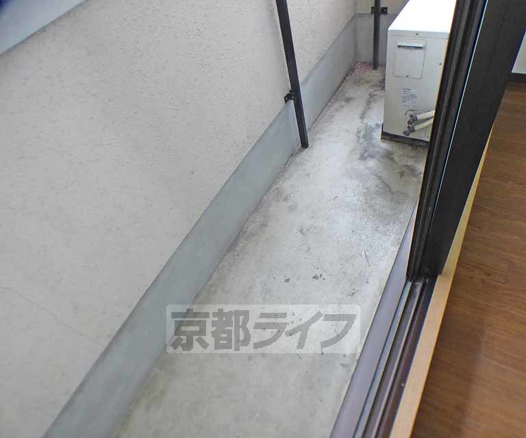 【京都市北区西賀茂柿ノ木町のマンションのバルコニー】