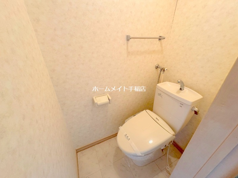 トイレ　ウォシュレット付きで快適な環境です♪