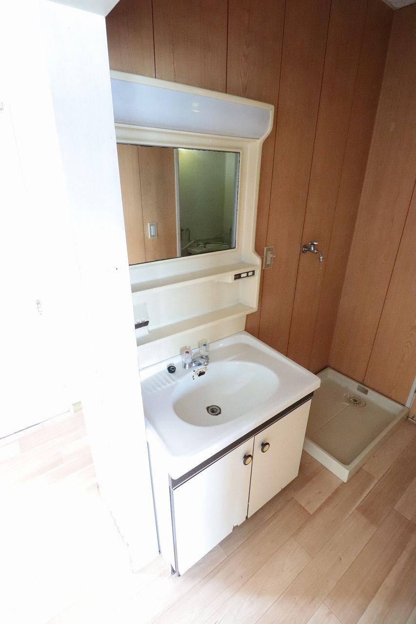 洗面設備　洗面所