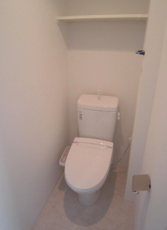 トイレ　レジディア蒲田IV